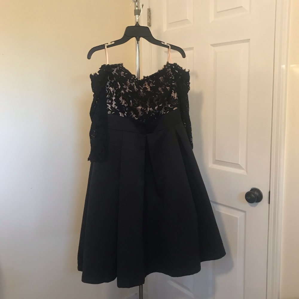Off the Shoulder Fit & Flare Cocktail Dress Lace